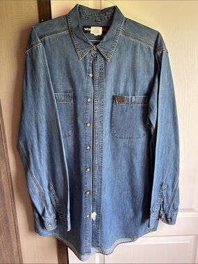 XLT Wrangler Riggs Workwear Men's Classic Blue Denim Shirt